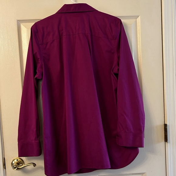 Chico’s no-iron button down tunic, size 2, magenta - Picture 2 of 6